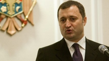 Экс-премьера Молдовы задержали на трое суток