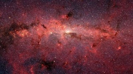 Астрономы получили снимок "нити" в центре Млечного Пути
