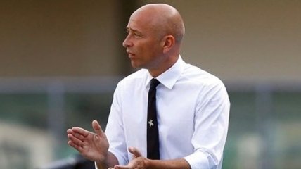 Сассуоло планує продовжити контракт з тренером Де Дзербі