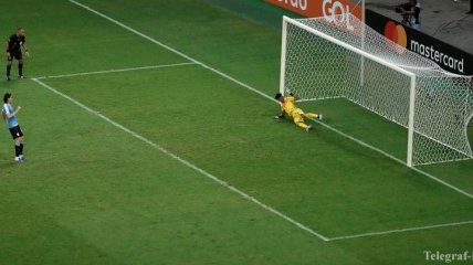 Уругвай по пенальти проиграл Перу в четвертьфинале Кубка Америки (Видео)