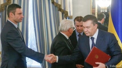 Кличко: Янукович не уйдет в отставку