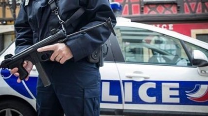 Во Франции из-за возможного теракта эвакуировали избирательный участок