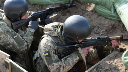 Появились подробности ранения украинского военного на Донбассе