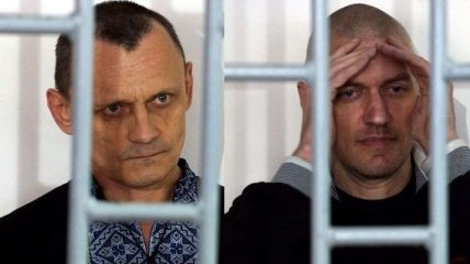 Клых и Карпюк хотят отбывать наказание в Украине