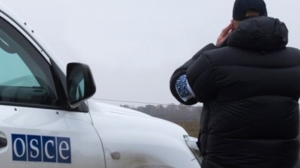 ОБСЕ обнаружила возле Донецка фургон с "грузом 200" 
