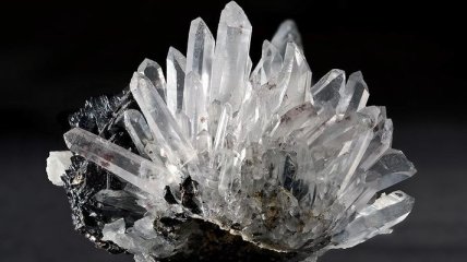 Физики допустили возможность существования танцующего кристала