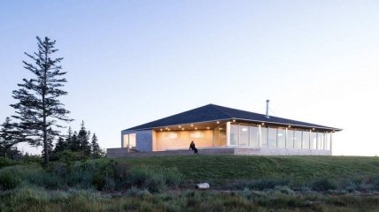 Чудеса современной архитектуры: потрясающий загородный дом в Канаде (Фото)