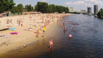 В Минздраве назвали пляжи Украины, где опасно купаться