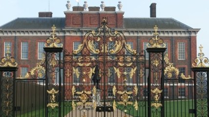 Кенсингтонский дворец в Лондоне дарит посетителям сказку