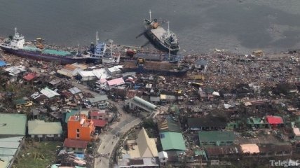 Число жертв тайфуна "Хайян" - уже более 1700 человек 