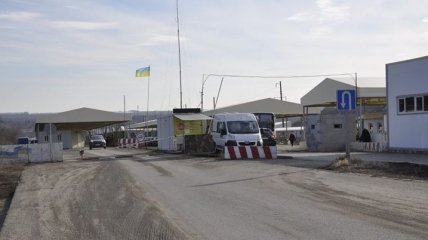 Силовики РФ опрашивают украинцев, пересекающих границу Крыма с Украиной