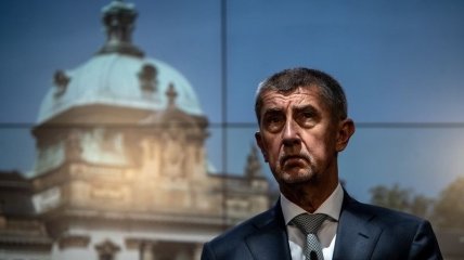 В Чехии инициируют голосование за вотум недоверия правительству