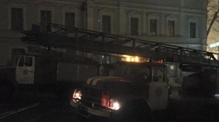 В Одессе произошел пожар в офисе волонтеров: выгорел целый этаж
