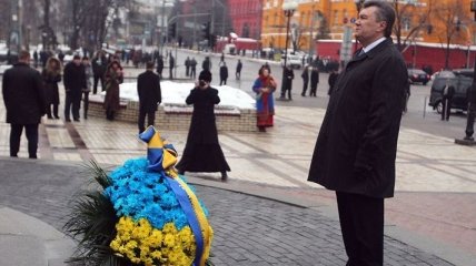 Янукович: Украина уверенно движется в семью европейских народов