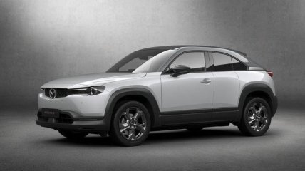 С изюминкой: Mazda презентовала первый электрокар