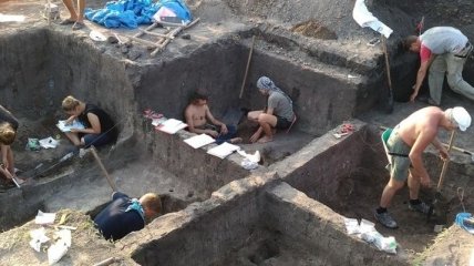 Одесские археологи заявлили, что нашли древнейший дом в области