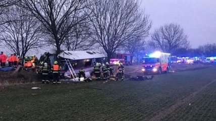 В результате крупной аварии в Праге погибло 3 человека, 45 получили ранения