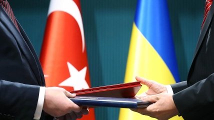 Туреччина засудила агресію Росії, але практичних дій поки не застосовувала