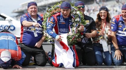 IndyCar: 101-ю гонку Инди-500 выиграл Такума Сато
