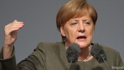 Меркель не считает ошибкой решение пустить в ФРГ миллион беженцев