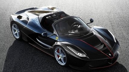 Открытый Ferrari LaFerrari дебютировал на снимках 