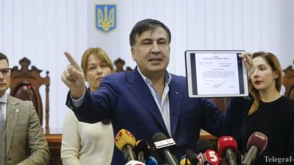 Саакашвили заявил о форсировании его депортации из Украины