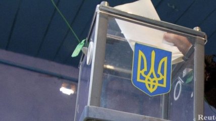 Новоизбранный мэр Василькова утверждает, что его избрали законно
