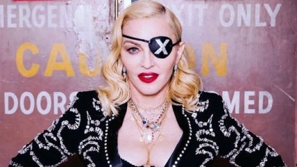 Мадонна отменила концерт после травмы ноги