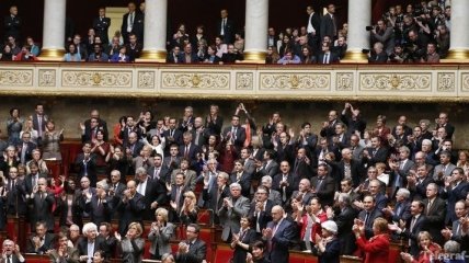 Французский парламент легализовал однополые браки