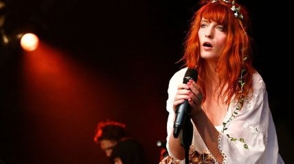 Florence and the Machine исполнили сразу две новые композиции