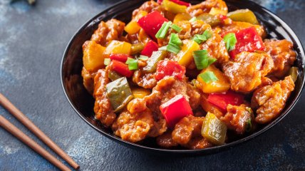 Курка у кисло-солодкому соусі