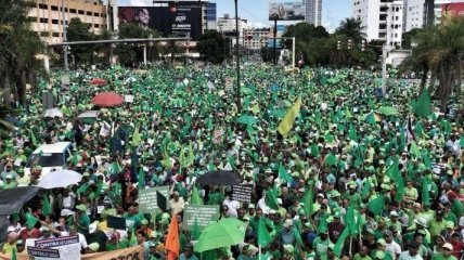 В Доминиканской республике прошли акции протеста против коррупции