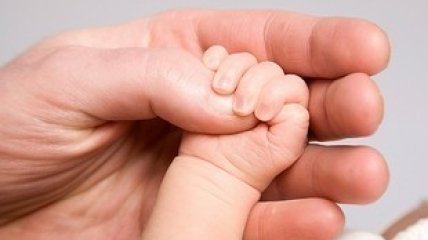 На Луганщине мать продала крошечную дочь ради ремонта