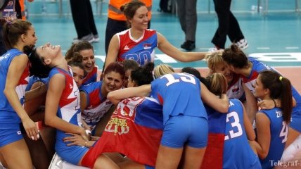 "Золото" чемпионата Европы по волейболу выиграла сборная Сербии