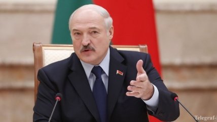 Лукашенко поздравил Зеленского с победой: Беларусь всегда была и останется для Украины партнером