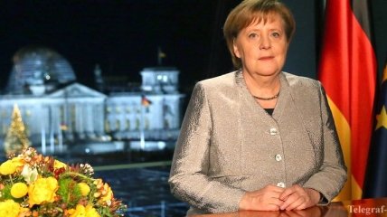 Меркель призвала к единению и напомнила об уроках двух мировых войн
