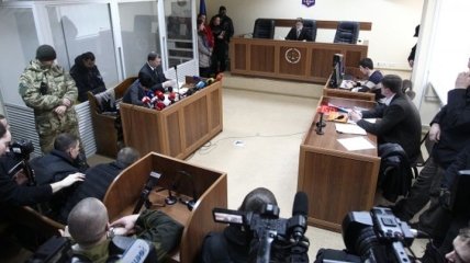 "Азовца" Краснова увезли больницу прямо из залы суда