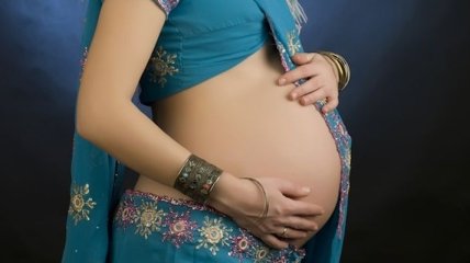 В Индии женщина родила ребенка-русалку