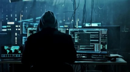 Одна з найпотужніших кібератак на Україну: глава МВС розповів, чим закінчився напад хакерів