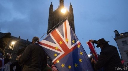 Хотят остаться: Среди британцев растет количество сторонников ЕС