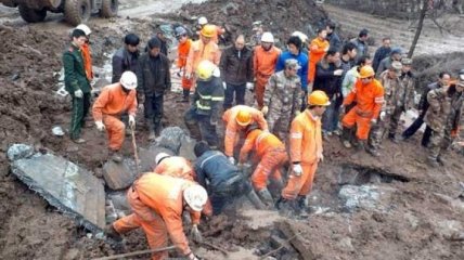 В Китае произошел оползень, более 35 человек погибли