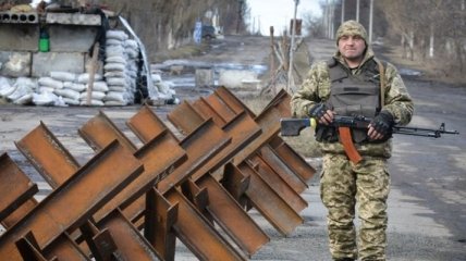Силы АТО отбили атаку ДРГ боевиков в районе Новотроицкого