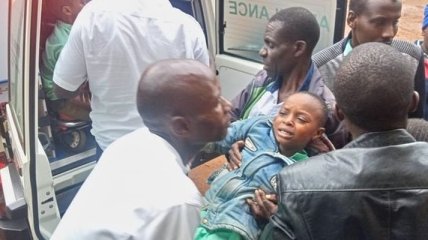 Жертвы давки: В Кении погибли 14 школьников, 40 получили ранения (Видео)