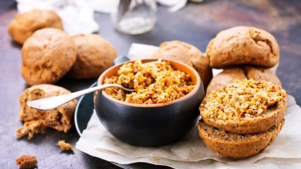 Вы приготовите грибную закуску очень быстро и бюджетно