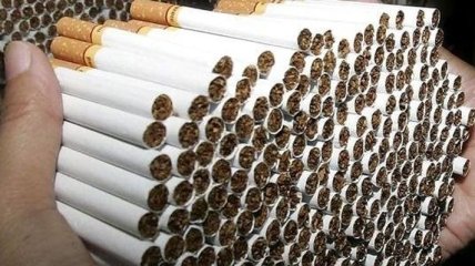 Контрабанда на мільйони: В зоні ООС правоохоронці викрили "тютюнову" схему