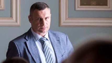 Кличко против Богдана: мэр Киева свидетельствовал в НАБУ