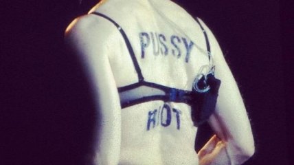 Мадонне заплатили за поддержку Pussy Riot