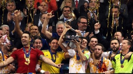 Евро-2016 по футзалу. Яркие моменты финала Россия - Испания (Фото)