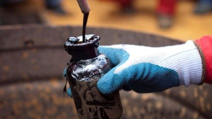 "Укртранснафта" возобновила поставки нефти в ЕС по нефтепроводу "Дружба"