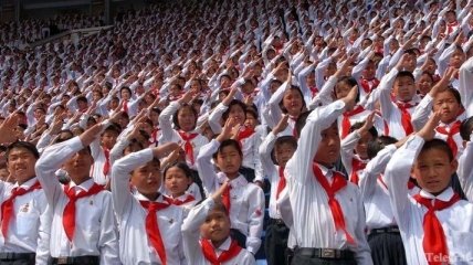Ким Чен Ын назвал День молодежи в КНДР "революционным" 